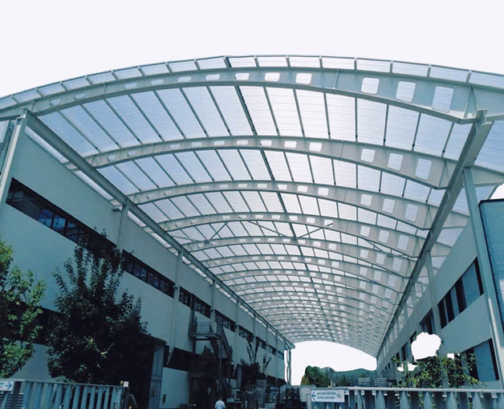 Tấm nhựa lấy sáng Polycarbonate dạng đặc 8 ly