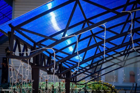Tấm Lợp Lấy Sáng Polycarbonate đặc 4mm