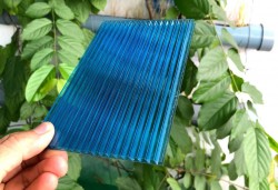 Tấm Polycarbonate dạng rỗng 4.5mm